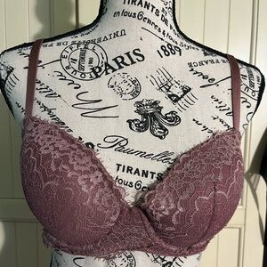 Victoria’s Secret Dream Angels Lined Demi Lace Bra